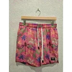 Wesc pink men's shorts sz medium